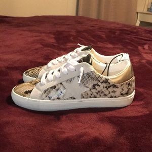 Steve Madden Philosophy Sneakers